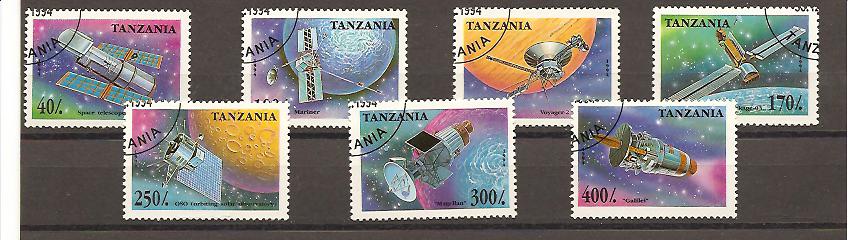 20683 - Tanzania - serie completa usata: Satelliti in orbita